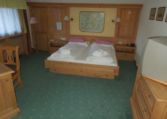 מלון Bergresort Seefeld 4*