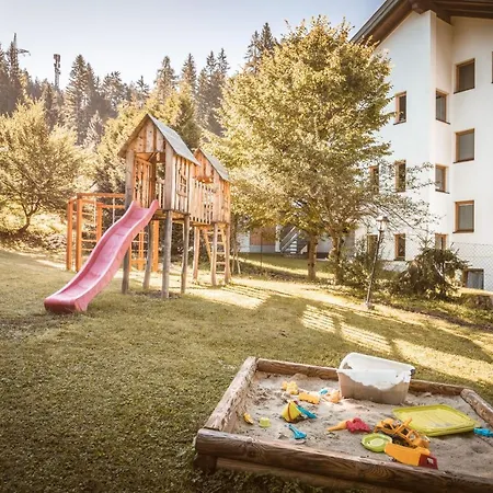 Bergresort Seefeld Otel 4*